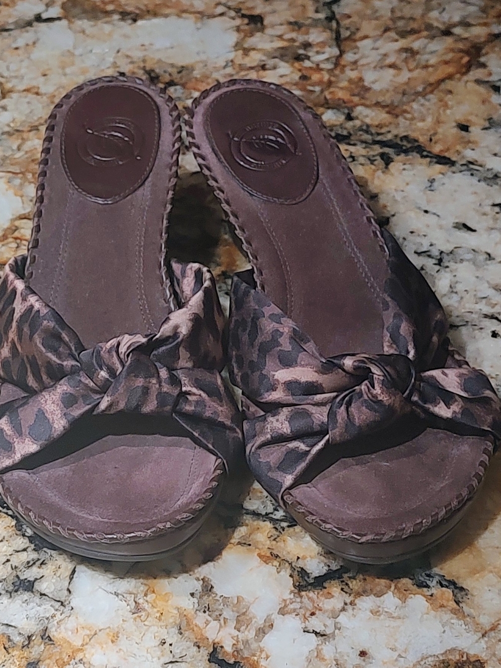 Nurture by Lamaze Brown Leopard-Knot Wedge Mules